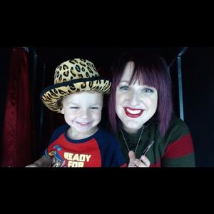 Meet your Posher, Brooke